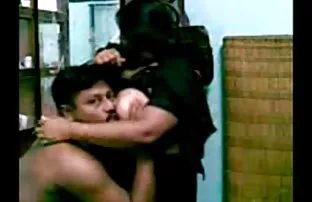 XXX अंदाजे fucked एक सुंदर कुमारिका पुच्ची bitches