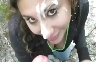 XXX तरुण माणूस संभोग मादक रशियन मोलकरीण