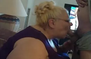 XXX संभोग रशियन उबदार मऊ पुच्ची