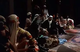 XXX माणूस त्याची मैत्रीण आणले मजा एक vibrator