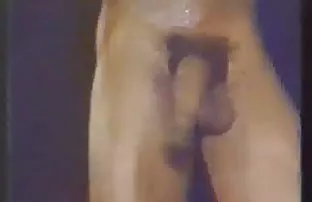 XXX मुलगी आला वीर्यमई द्वारे fucked होत एक धान्य पेरण्याचे यंत्र