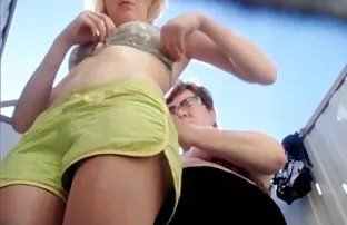 XXX मुलगी आणले आई paratrahome भावनोत्कटता करण्यासाठी
