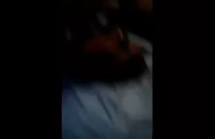 XXX लाल-नमूद केल्याप्रमाणे केस असलेला प्राणी पास परीक्षा तिच्या twat