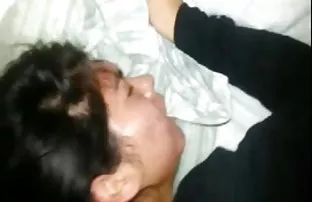 XXX खूप लोकांना झवणारी बाई तरुण जसजसे गोफण आधी केबल