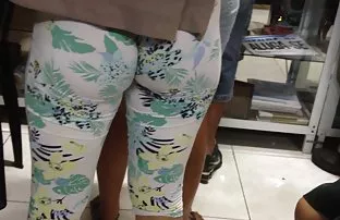 XXX विशाल काळा माणूस अंदाजे fucked उठावदार उरोज असलेला सोनेरी