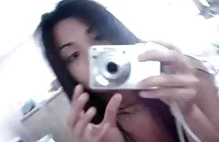 XXX Man licks ताज्या पुच्ची तरुण रशियन nyashi