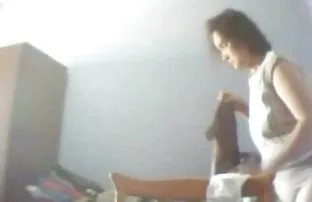 XXX टक्कल माणूस Fucks दोन brunettes